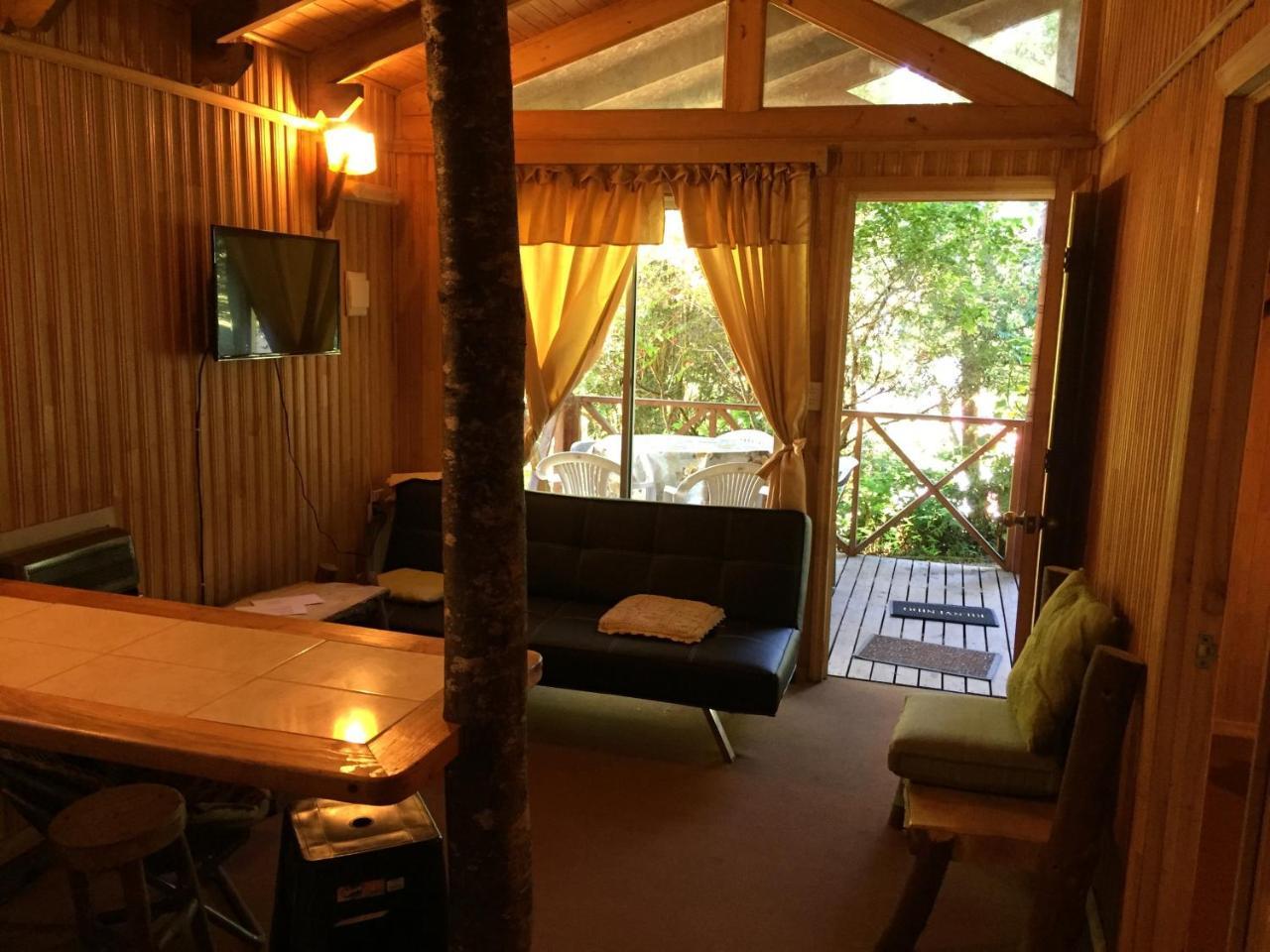 Cabanas El Bosque Patagonico ฟรูติญาร์ ภายนอก รูปภาพ